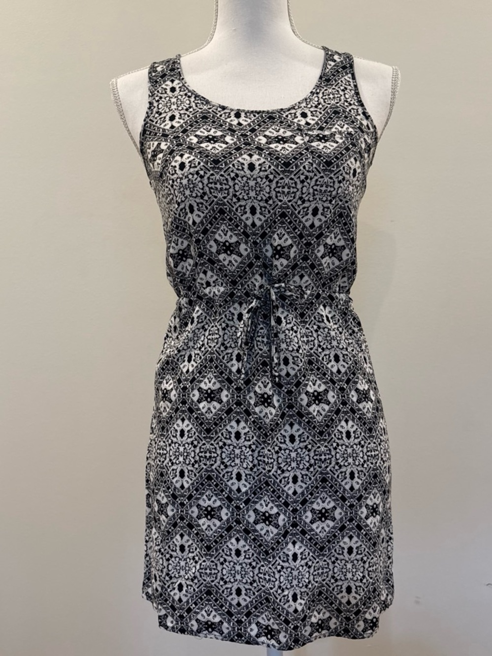 Pink Republic Black & White Geo Print Sleeveless Tie-Waist Mini Dress